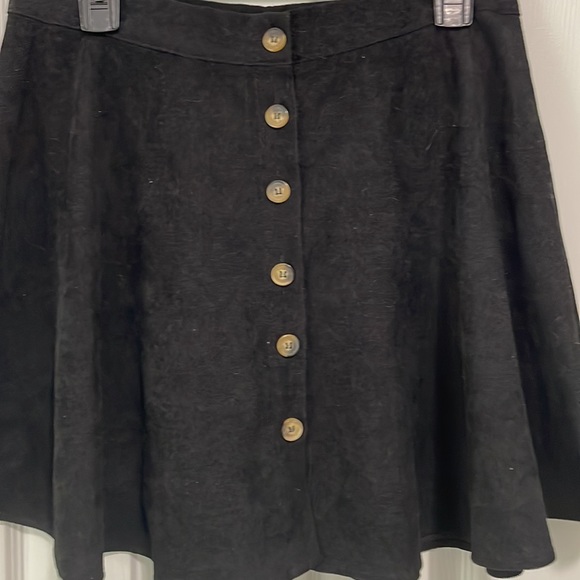 NWOT H&M skirt - Picture 2 of 7